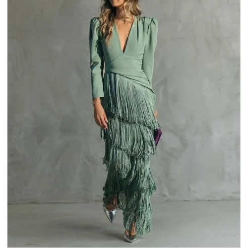 Clara | Vestido elegante con mangas de flecos
