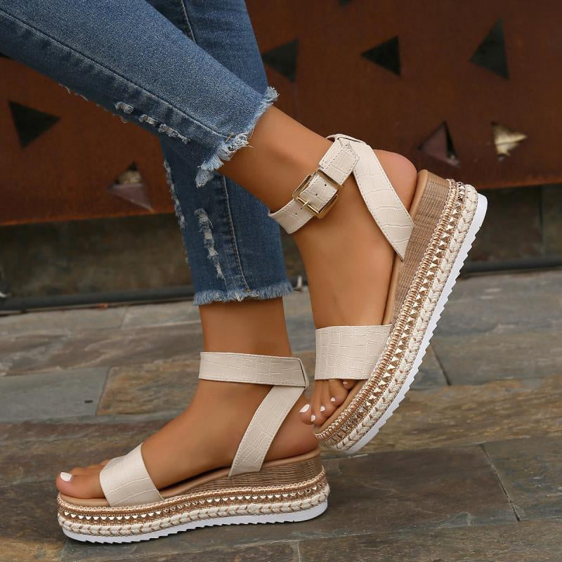 Sandalias de plataforma casual