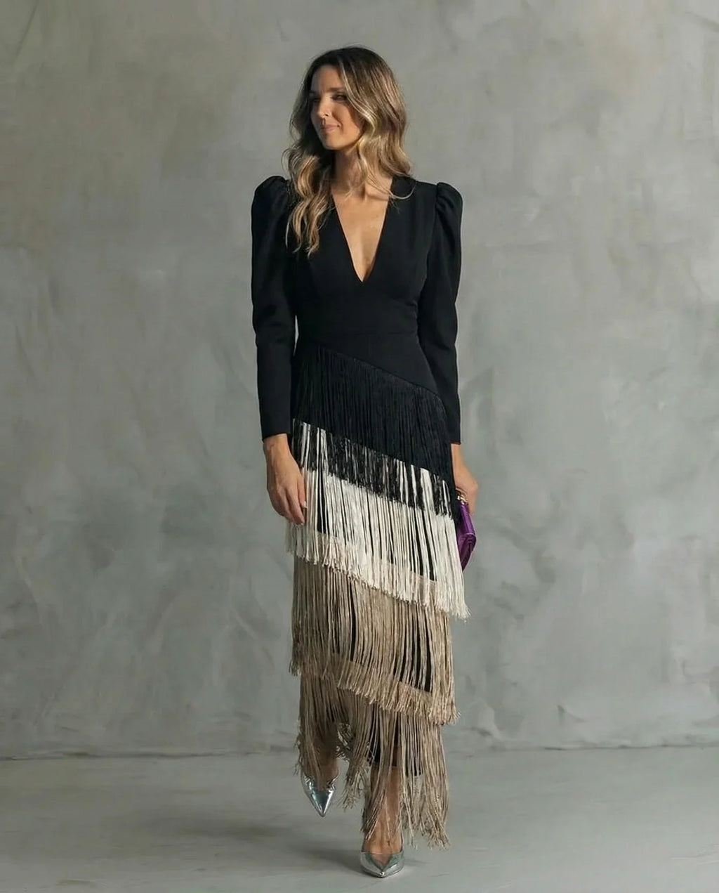 Clara | Vestido elegante con mangas de flecos